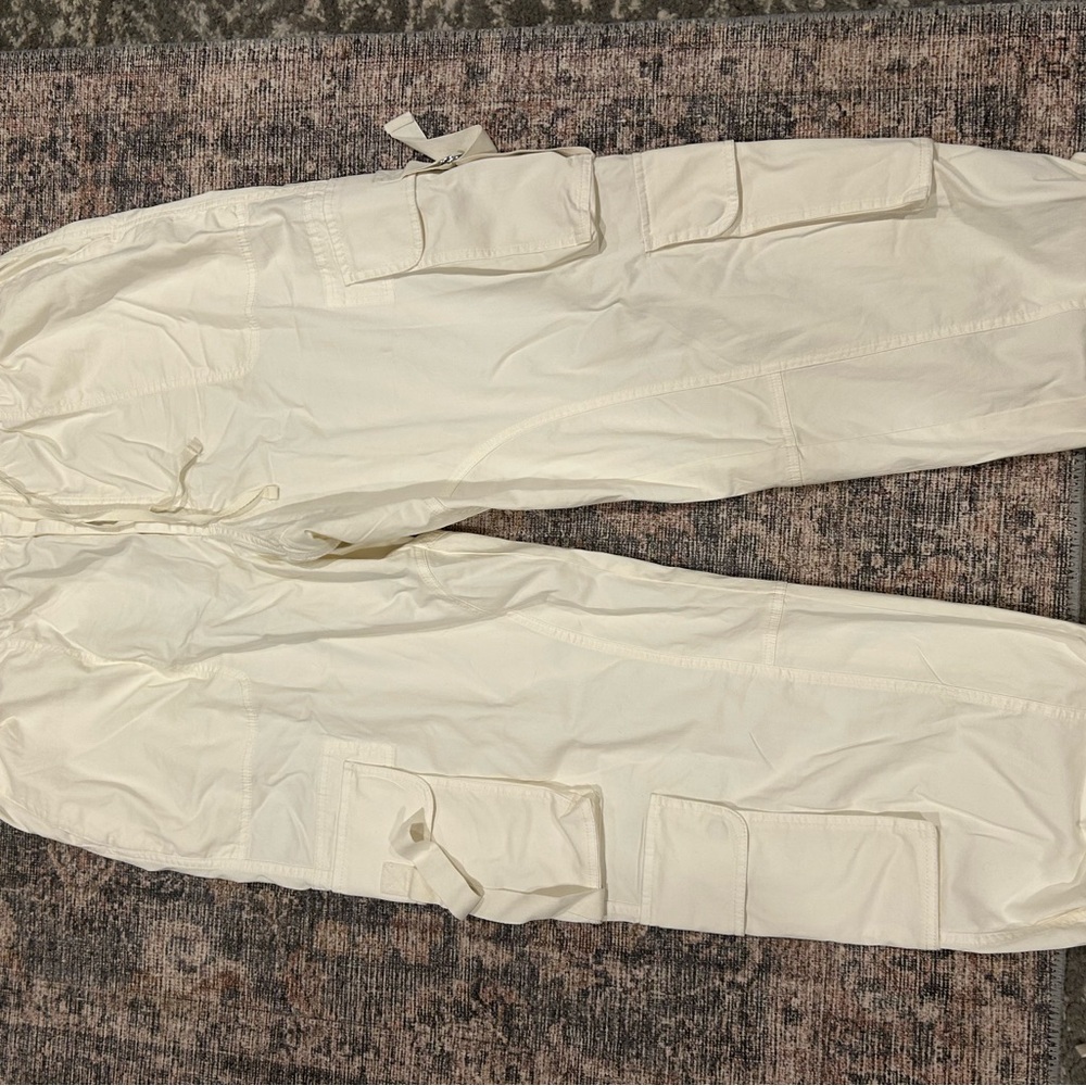 Abercrombie & Fitch Cream Cargo Pants